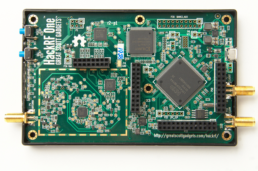 Great Scott Gadgets: HackRF